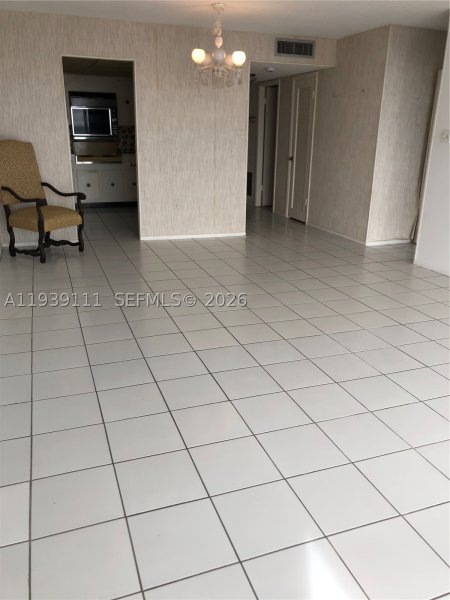 Comprar apartamento en Del Prado South Tower 1403