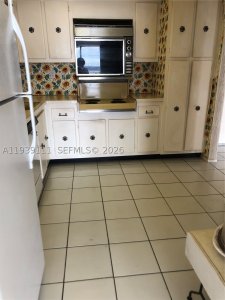 Comprar apartamento en Del Prado South Tower 1403