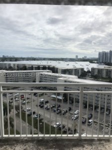 Comprar apartamento en Del Prado South Tower 1403