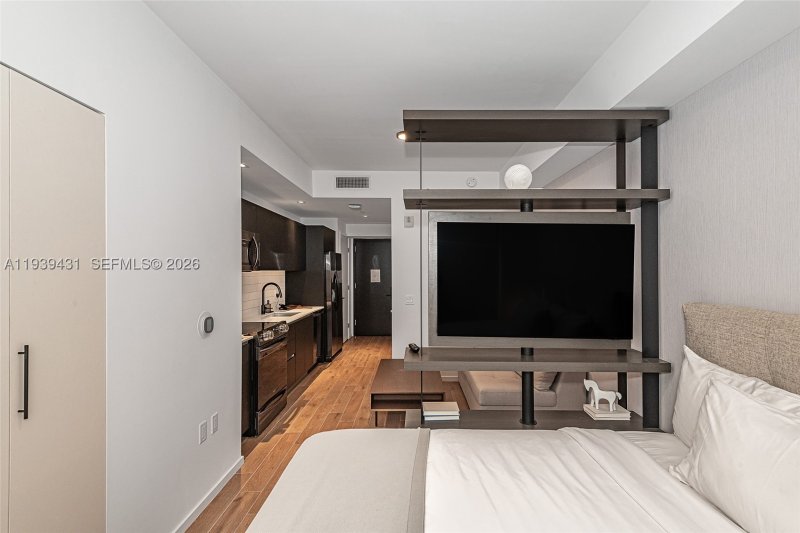 Condo for sale at The Elser Hotel and Residences 4512
