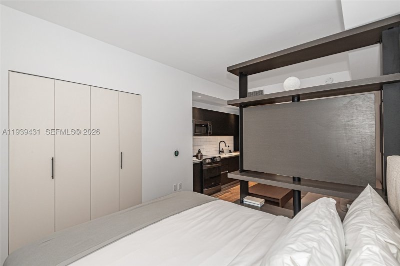 Condo for sale at The Elser Hotel and Residences 4512