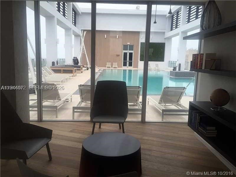 Alquiler de apartamento en Centro Condo 3404