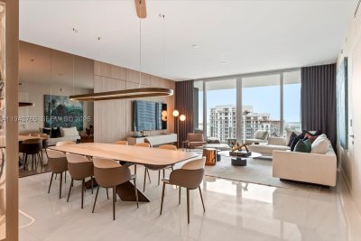 Comprar apartamento no Aston Martin Residences 3403
