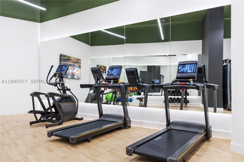 Condo for sale at Arbor Coconut Grove LPH4