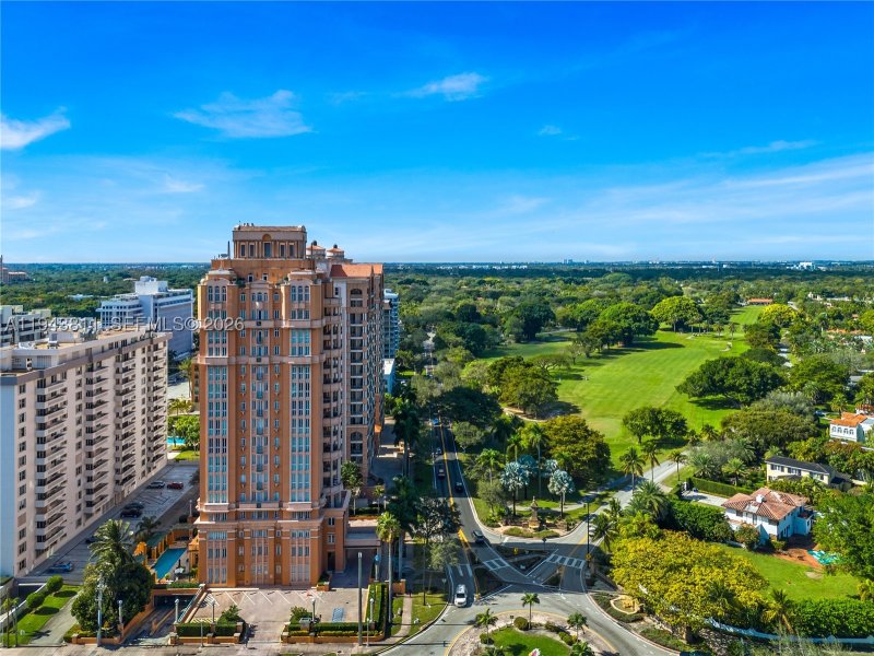 Apartment for rent at Biltmore II 2