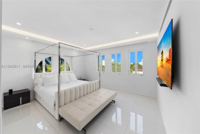 Aluguel de apartamento no Biltmore II 2
