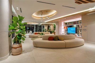 Alquiler de apartamento en Aria Reserve Miami 3202