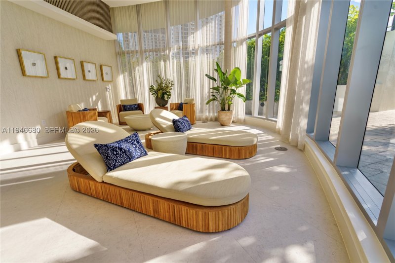 Alquiler de apartamento en Aria Reserve Miami 3202