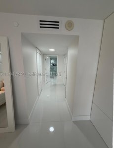 Comprar apartamento en L`Excellence 504