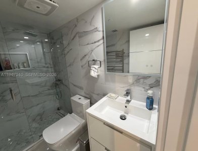 Comprar apartamento en L`Excellence 504