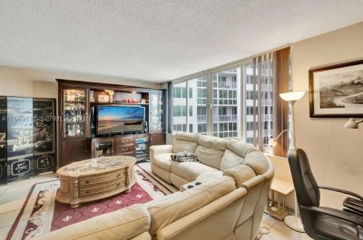 Comprar apartamento en Carriage House Miami Beach 340