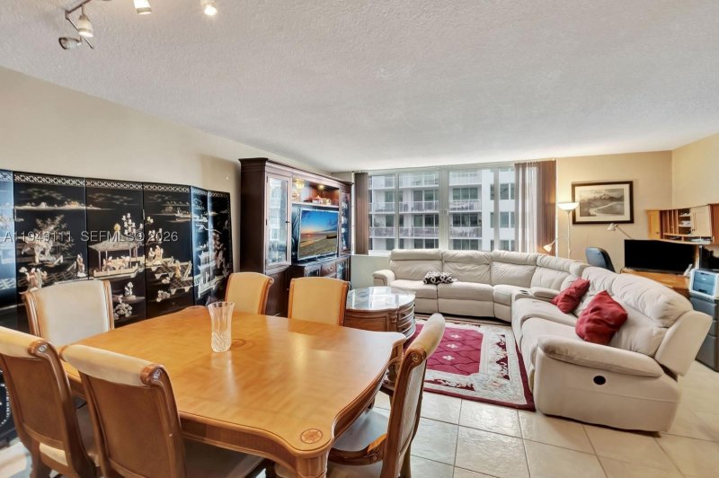 Comprar apartamento en Carriage House Miami Beach 340