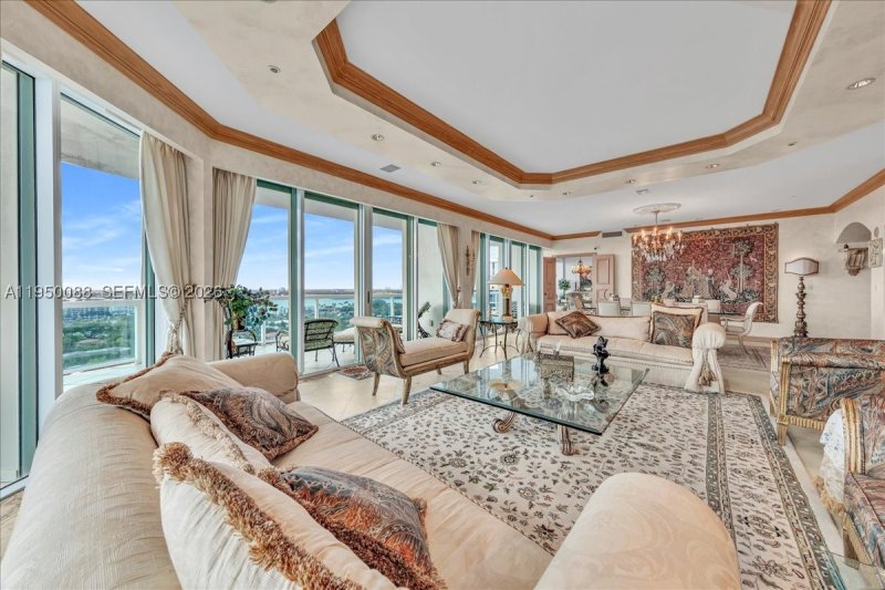 Comprar apartamento en The Palace 16B