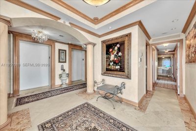 Comprar apartamento en The Palace 16B