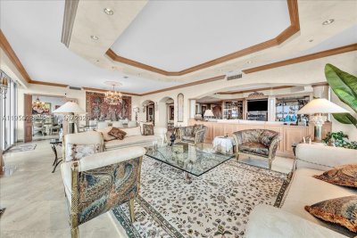 Comprar apartamento en The Palace 16B