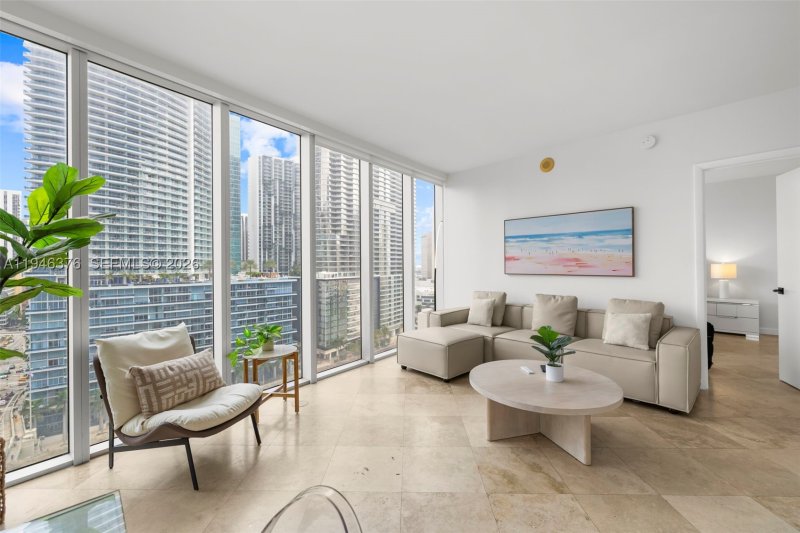 Condo for sale at Icon Brickell Viceroy 1804