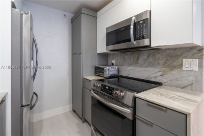 Comprar apartamento en Arlen Beach 1417