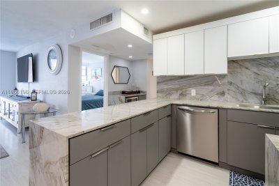 Comprar apartamento en Arlen Beach 1417