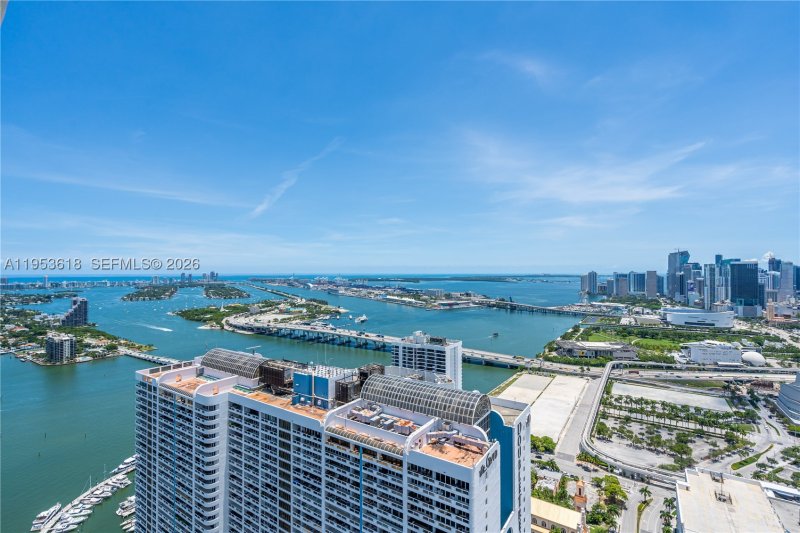 Apartment for rent at Opera Tower 5310