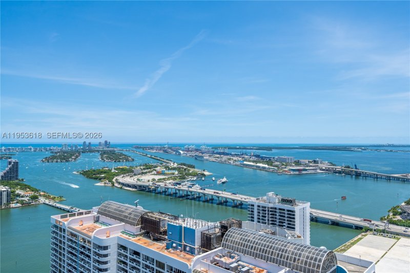 Apartment for rent at Opera Tower 5310
