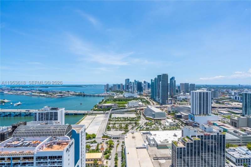 Apartment for rent at Opera Tower 5310