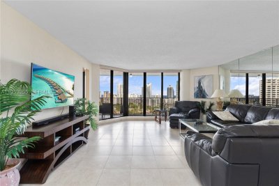Comprar apartamento no Anchor Bay Club 417