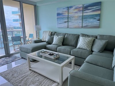 Comprar apartamento en The Wave Condo 1530