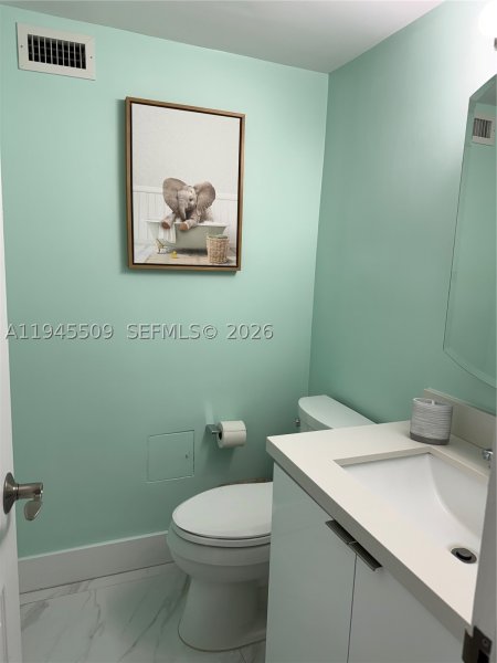 Condo for sale at The Wave Condo 1530
