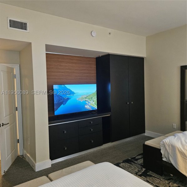 Condo for sale at The Blue Doral 1209