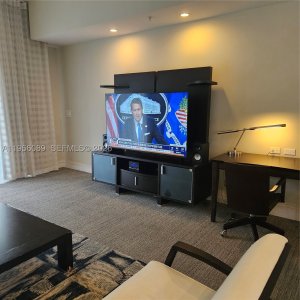 Comprar apartamento en The Blue Doral 1209