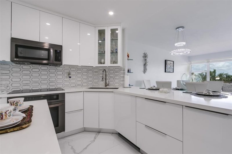 Condo for sale at Coral Ridge Towers South 304