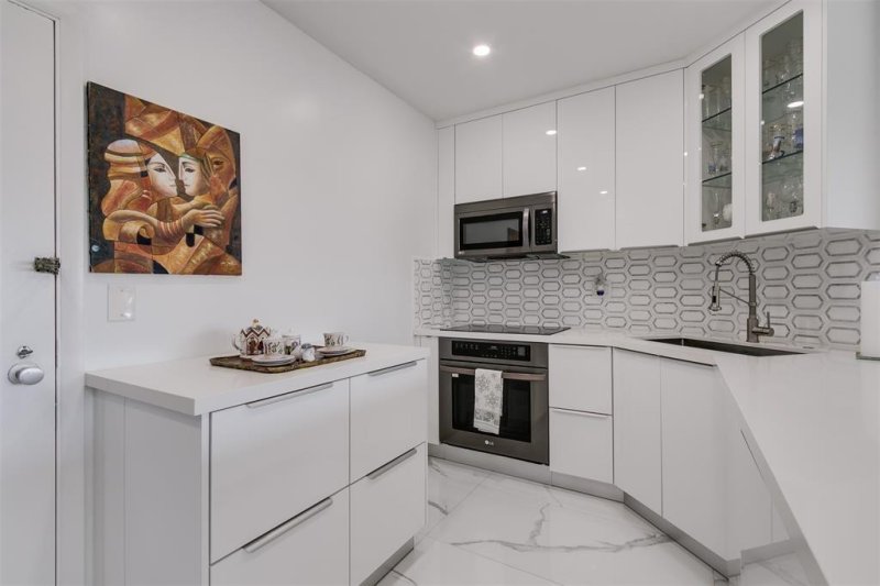 Condo for sale at Coral Ridge Towers South 304