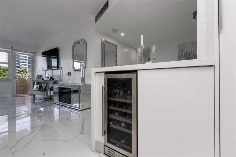 Condo for sale at Coral Ridge Towers South 304