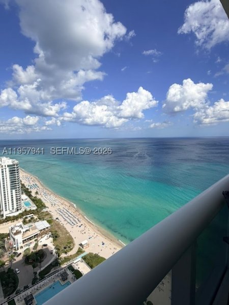 Alquiler de apartamento en Beach Club Two 3810