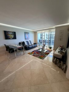 Aluguel de apartamento no Beach Club Two 3810