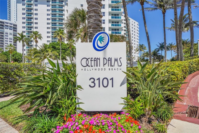 Condo for sale at Ocean Palms 1802