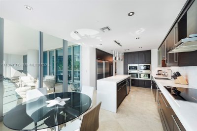 Comprar apartamento no Bath Club 606