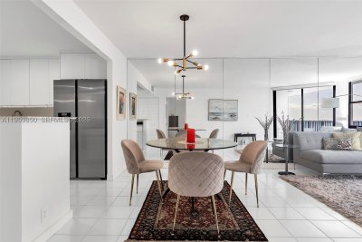 Alquiler de apartamento en Brickell Place III A1502