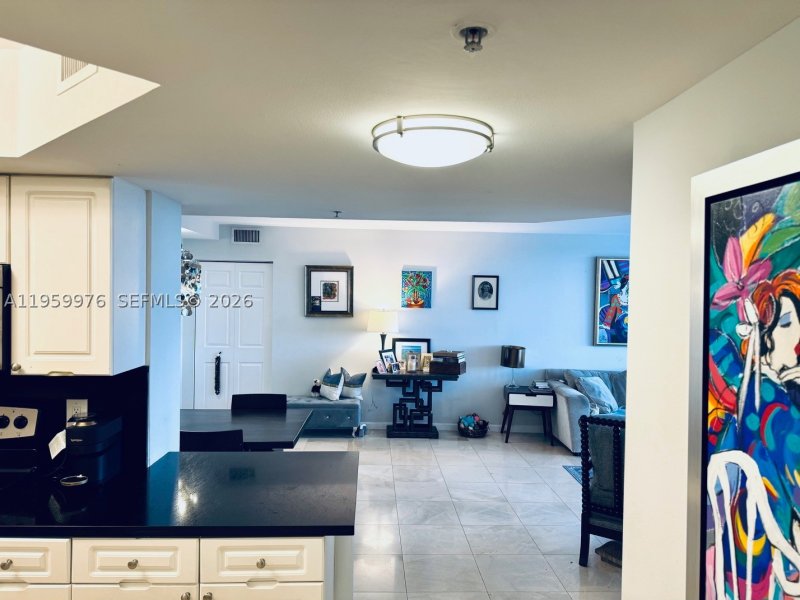 Comprar apartamento no Sunset Harbour North 1009