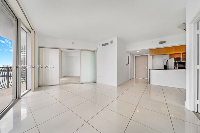 Condo for sale at Opera Tower 2001