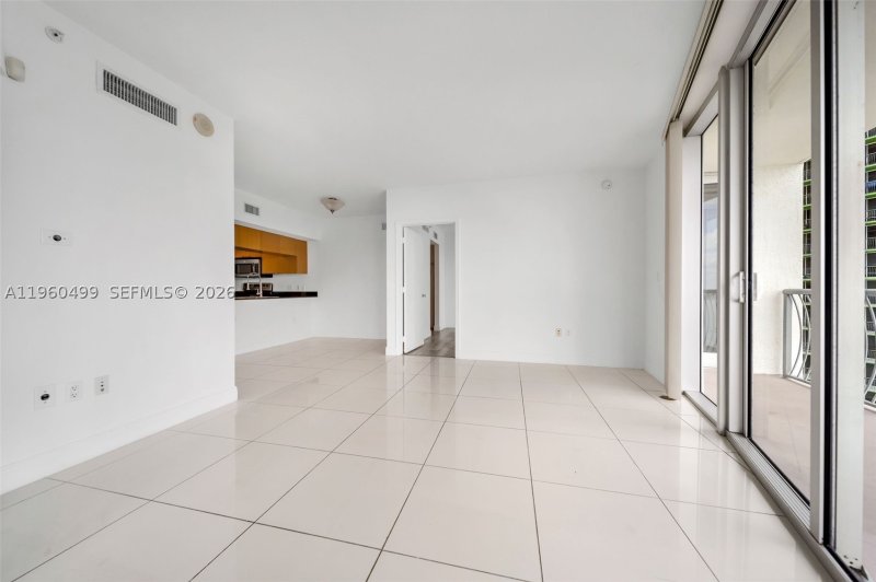 Condo for sale at Opera Tower 2001
