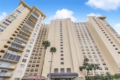 The Jockey Club I Apt #116