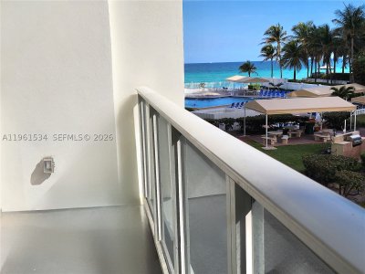 Comprar apartamento en Alexander Towers 218