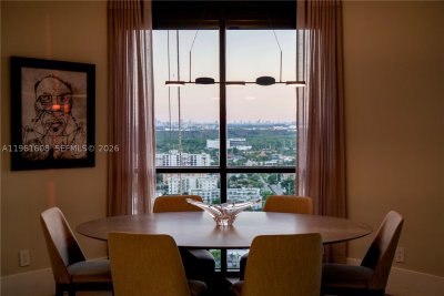 Comprar apartamento no 2000 Williams Island 2404