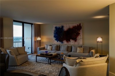 Comprar apartamento no 2000 Williams Island 2404