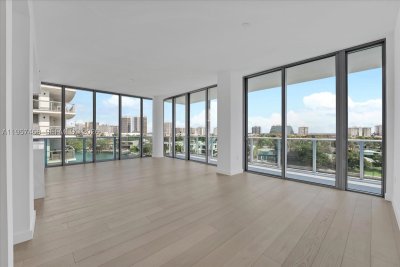 Comprar apartamento en La Baia South LPH_711
