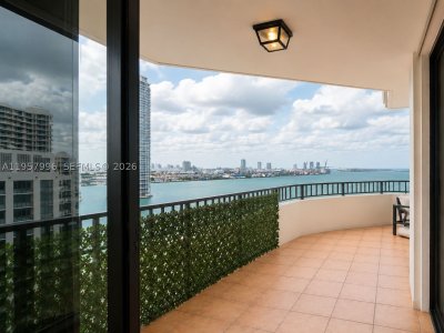 Comprar apartamento en Brickell Key One A1904