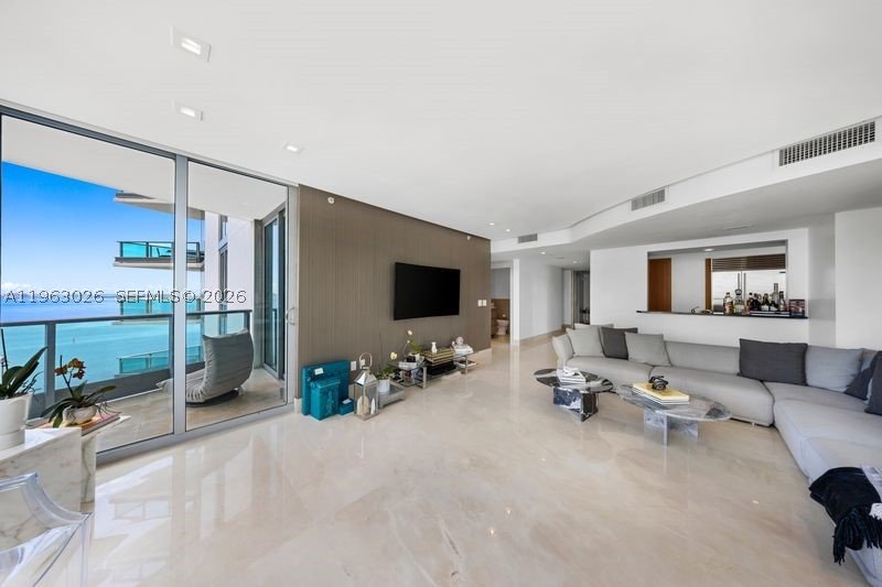 Condo for sale at Jade Brickell 1602