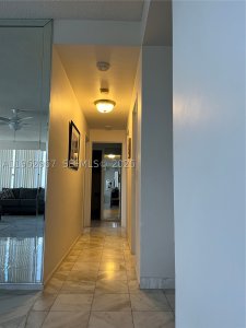Aluguel de apartamento no Alexander Towers 1201
