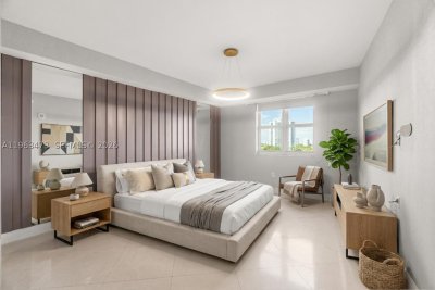 Comprar apartamento en Turnberry Village 716